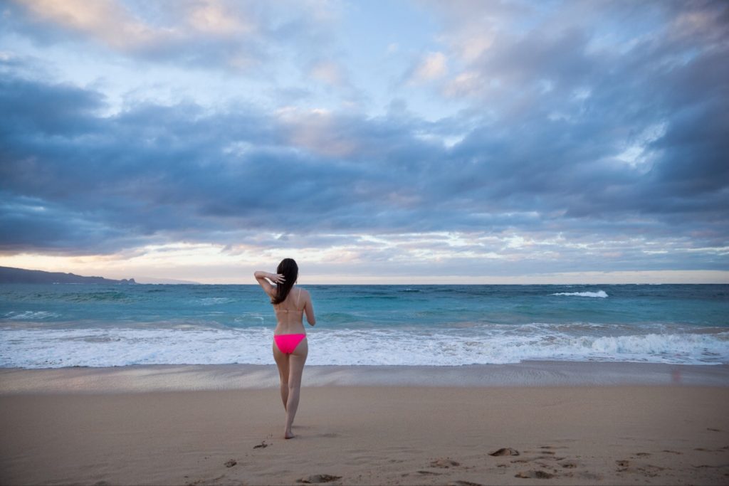 hawaiian-beach-bright-pink-style-solid-and-striped-bikini