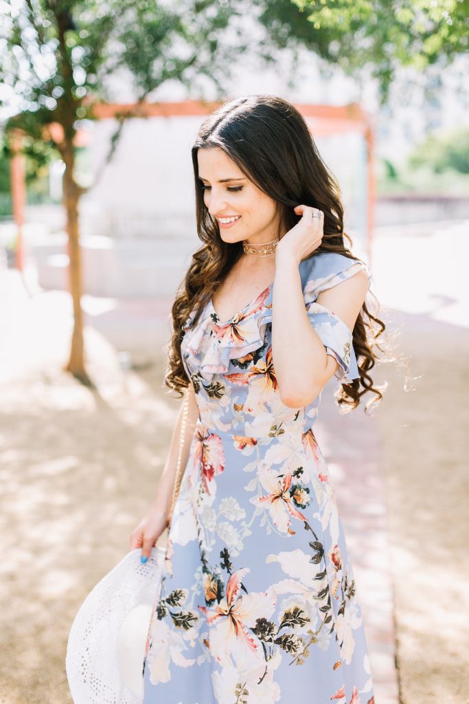 summer-floral-dress-fashion-blogger